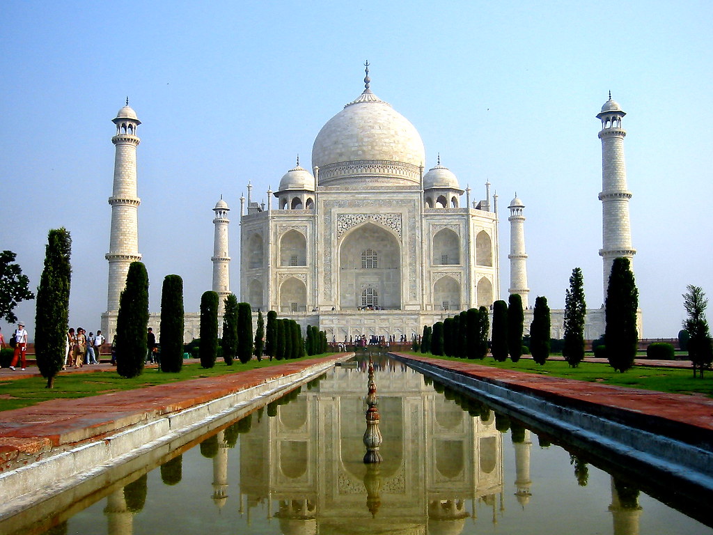 Agra Fort: A Slow Itinerary for Agra, India