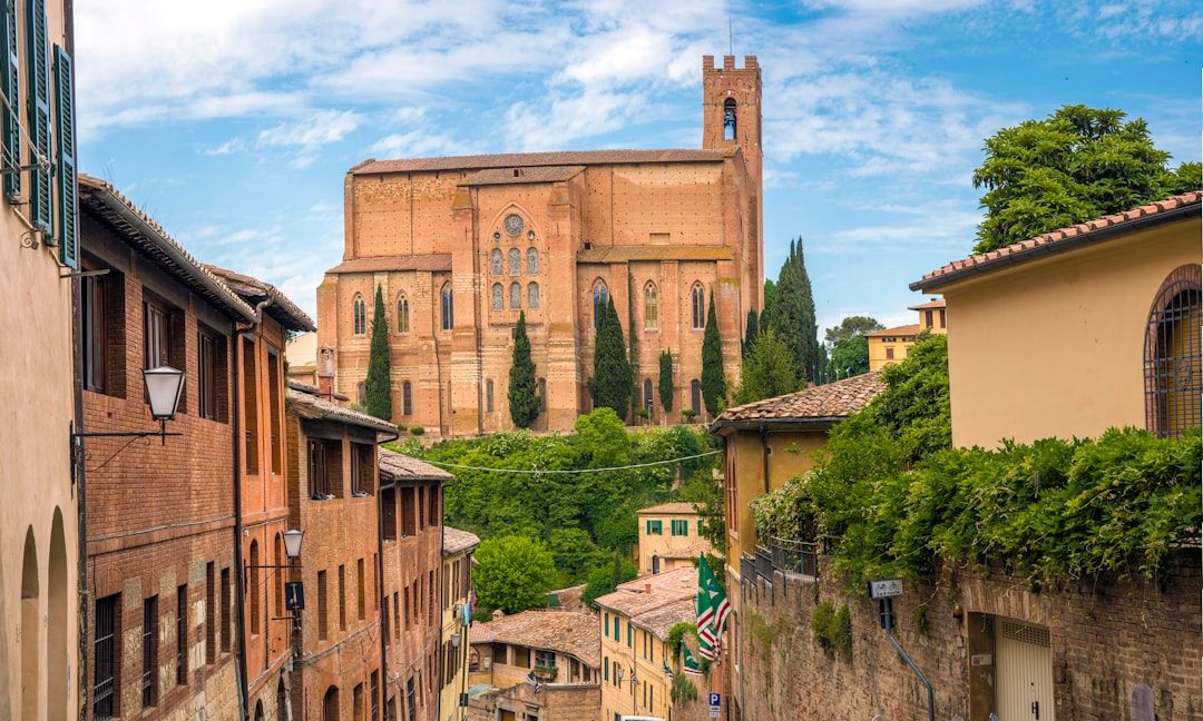 Tuscany: Where to Base Yourself, and Where Not To